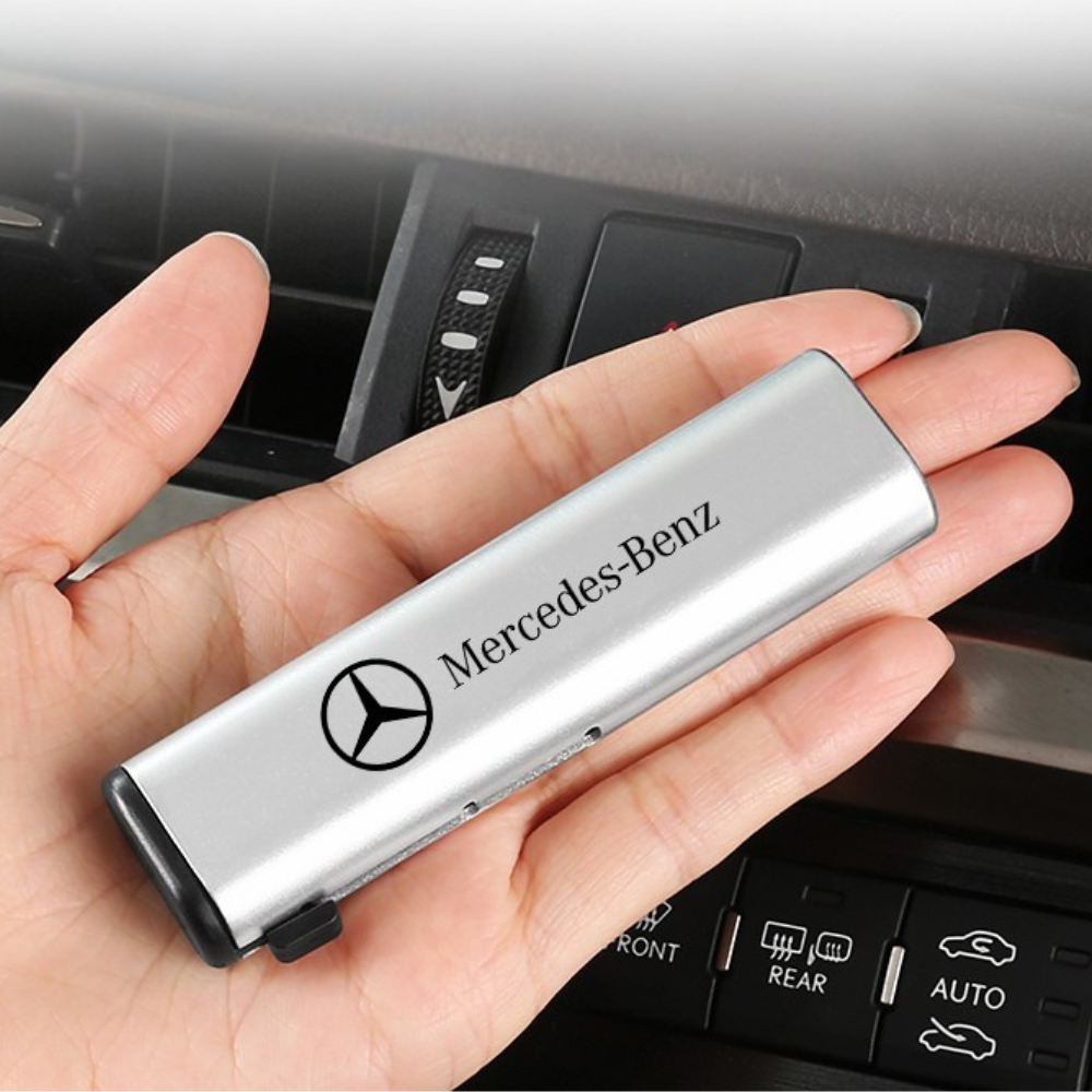 Retractable Car Cleaning Brush
